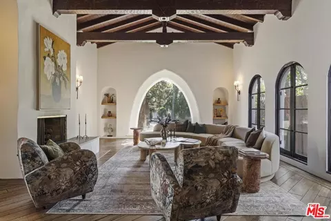 1641 N Ogden Dr, Los Angeles, CA 90046