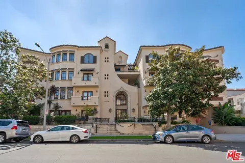 10364 Almayo Ave #305, Los Angeles, CA 90064