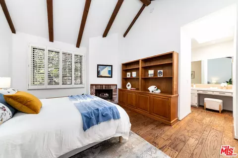 1138 21st St #2, Santa Monica, CA 90403