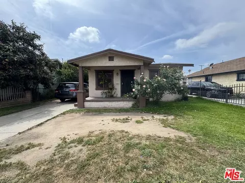 424 W 95th St, Los Angeles, CA 90003