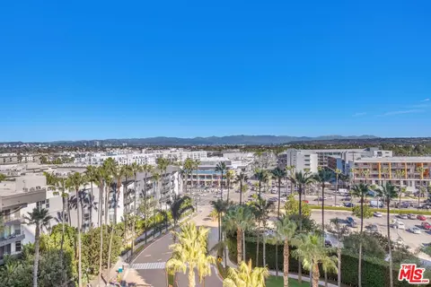 13650 Marina Pointe Dr #908, Marina Del Rey, CA 90292