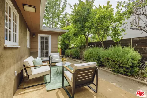 1315 Lomay Pl, Pasadena, CA 91103 photo 34