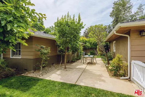 1315 Lomay Pl, Pasadena, CA 91103 photo 38
