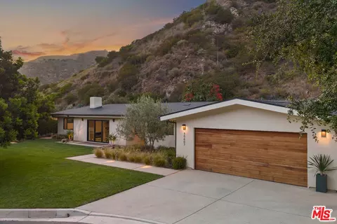30607 La Sonora Dr, Malibu, CA 90265
