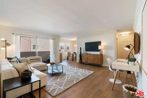 1021 12th St #203, Santa Monica, CA 90403