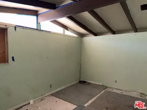 Bedroom - 7716 Grove St, Tujunga, CA 91042 photo 4 of 4