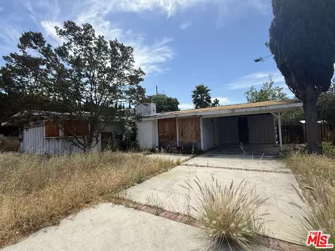 7716 Grove St, Tujunga, CA 91042