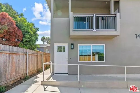 Exterior - 1417 Lemon St, Oceanside, CA 92058 photo 3 of 7