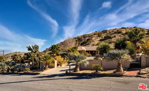 Exterior - 54045 Ridge Rd, Yucca Valley, CA 92284 photo 2 of 12