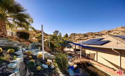 Exterior - 54045 Ridge Rd, Yucca Valley, CA 92284 photo 4 of 12