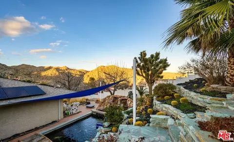 Exterior - 54045 Ridge Rd, Yucca Valley, CA 92284 photo 9 of 12