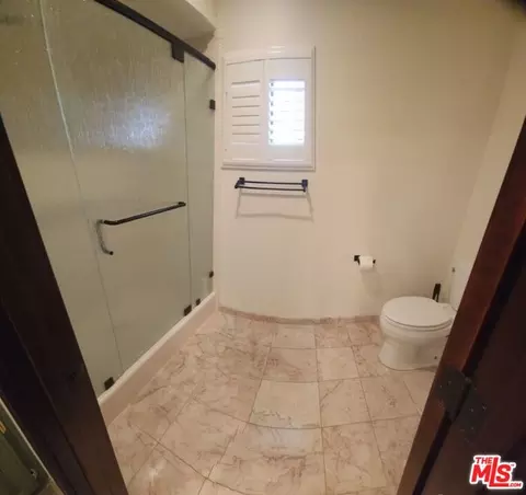 Bath - 54045 Ridge Rd, Yucca Valley, CA 92284 photo 6 of 7