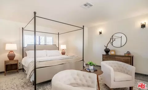 Bedroom - 54045 Ridge Rd, Yucca Valley, CA 92284 photo 4 of 10