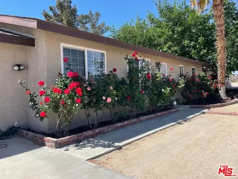 74077 Pinon Dr, Twentynine Palms, CA 92277