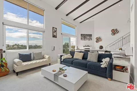 2385 Roscomare Rd #F10, Los Angeles, CA 90077