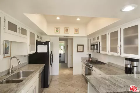 501 Desert Lakes Cir, Palm Springs, CA 92264