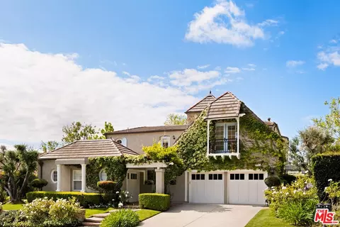 2326 Sunny Point St, Thousand Oaks, CA 91362