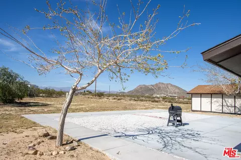 Exterior - 60777 Adele Ave, Landers, CA 92285 photo 5 of 12