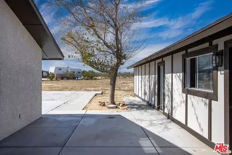 Exterior - 60777 Adele Ave, Landers, CA 92285 photo 9 of 12