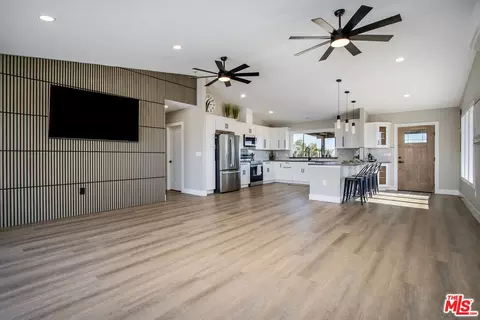 Living - 60777 Adele Ave, Landers, CA 92285 photo 1 of 2
