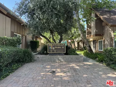 20111 Leadwell St #3, Winnetka, CA 91306