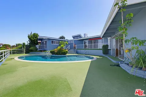 4107 Punta Alta Dr, Los Angeles, CA 90008