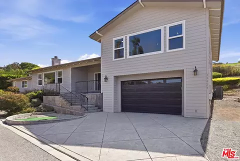 30429 Morning View Dr, Malibu, CA 90265