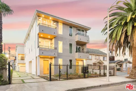 6239 Banner Ave #1-2, Los Angeles, CA 90038