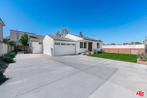 5941 Etiwanda Ave, Tarzana, CA 91356