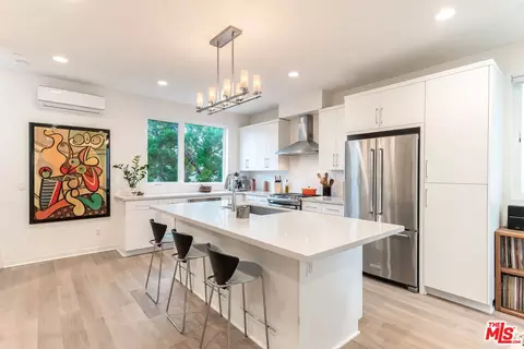 5603 E Alloway Ct, Los Angeles, CA 90042