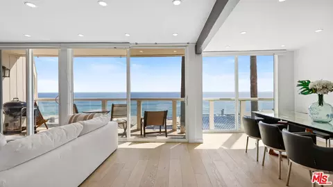 11918 Whitewater Ln, Malibu, CA 90265