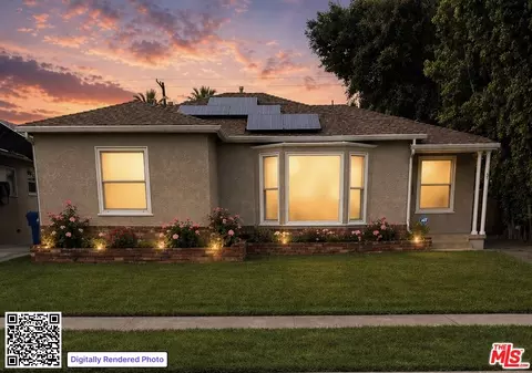 17345 Hamlin St, Lake Balboa, CA 91406