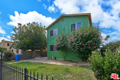 210 W 77th St, Los Angeles, CA 90003