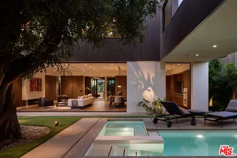 4263 Le Bourget Ave, Culver City, CA 90232