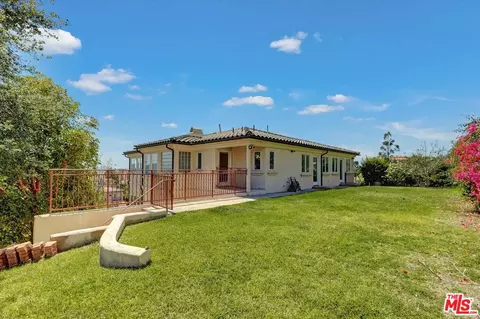Exterior - 1248 E Tujunga Ave, Burbank, CA 91501 photo 7 of 11