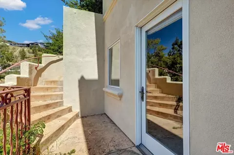 Other - 1248 E Tujunga Ave, Burbank, CA 91501 photo 15 of 17