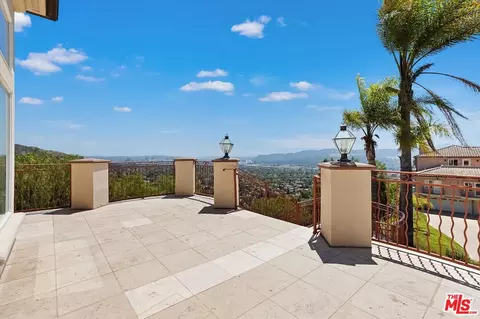 Other - 1248 E Tujunga Ave, Burbank, CA 91501 photo 3 of 17