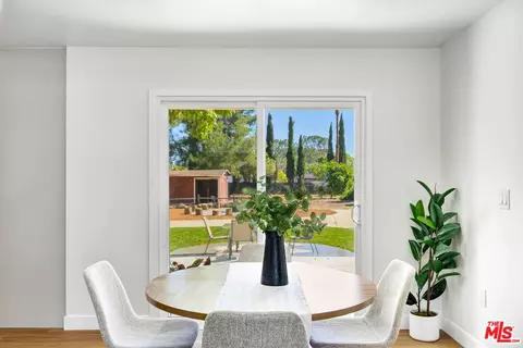 10902 Art St, Shadow Hills, CA 91040 photo 12