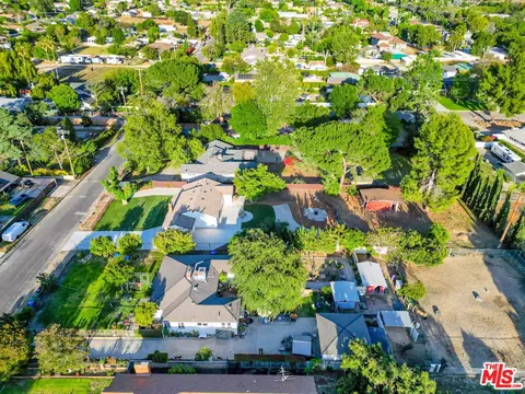 10902 Art St, Shadow Hills, CA 91040 photo 22