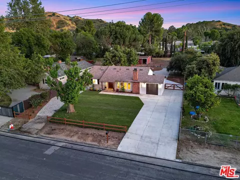 10902 Art St, Shadow Hills, CA 91040 photo 17