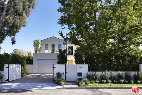 12128 Hesby St, Valley Village, CA 91607
