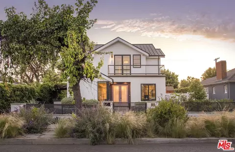 231 S Orchard Dr, Burbank, CA 91506