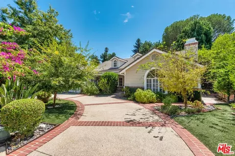17040 Rancho St, Encino, CA 91316