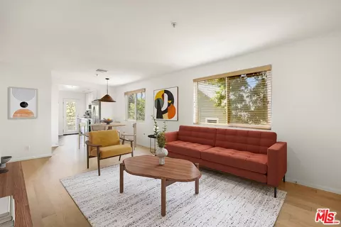 1018 Magnolia St #I, South Pasadena, CA 91030
