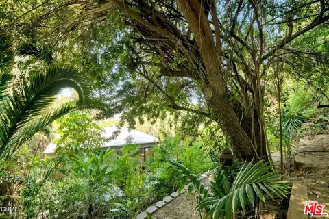 3802 Latrobe St, Los Angeles, CA 90031