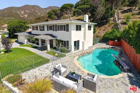 18053 Blue Sail Dr, Pacific Palisades, CA 90272