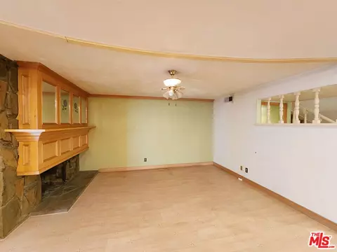 Living - 19002 S Grandee Ave, Carson, CA 90746 photo 2 of 8