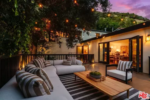 9849 Portola Dr, Beverly Hills, CA 90210