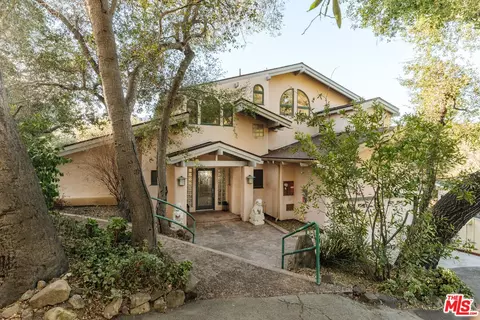 229 Muerdago Rd, Topanga, CA 90290