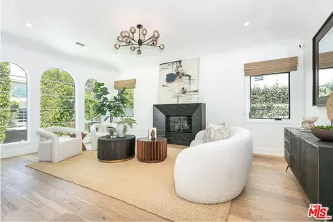 732 N Cherokee Ave, Los Angeles, CA 90038